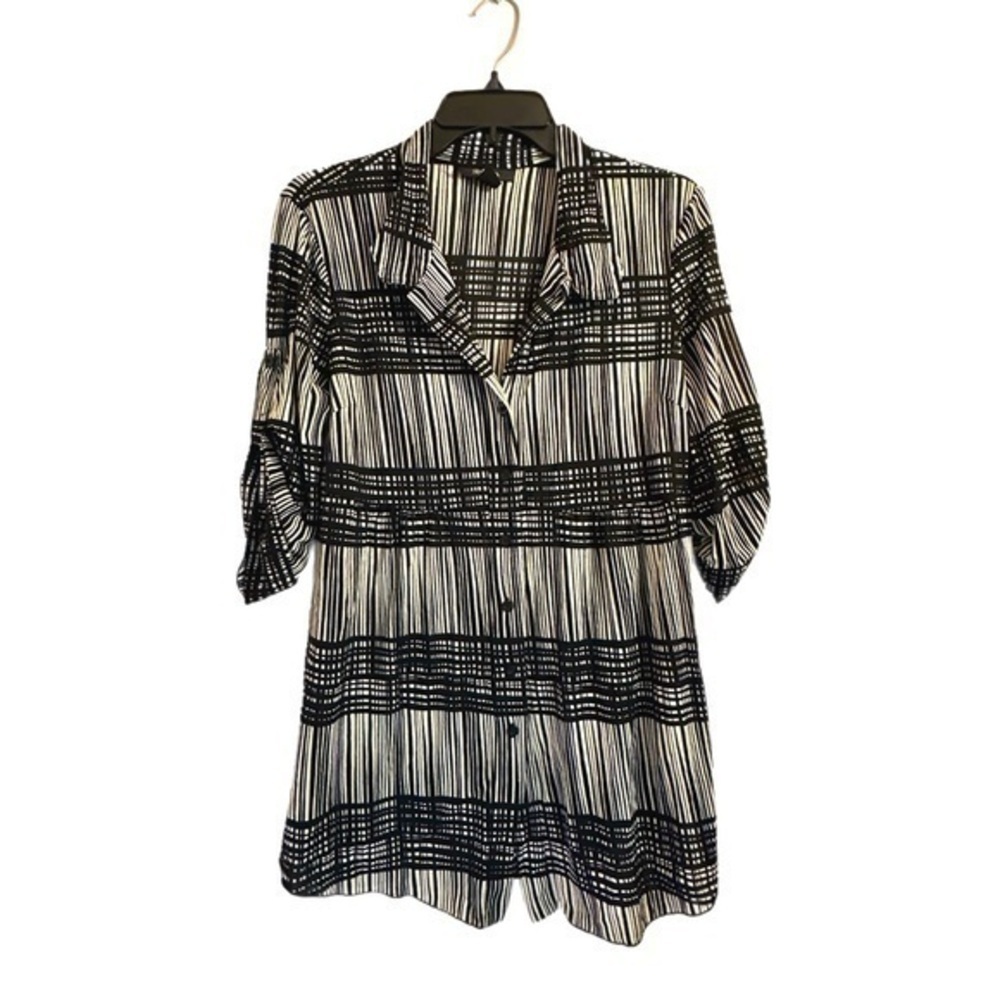 Women’s Striped Blouse - Size M - MINT CONDITION